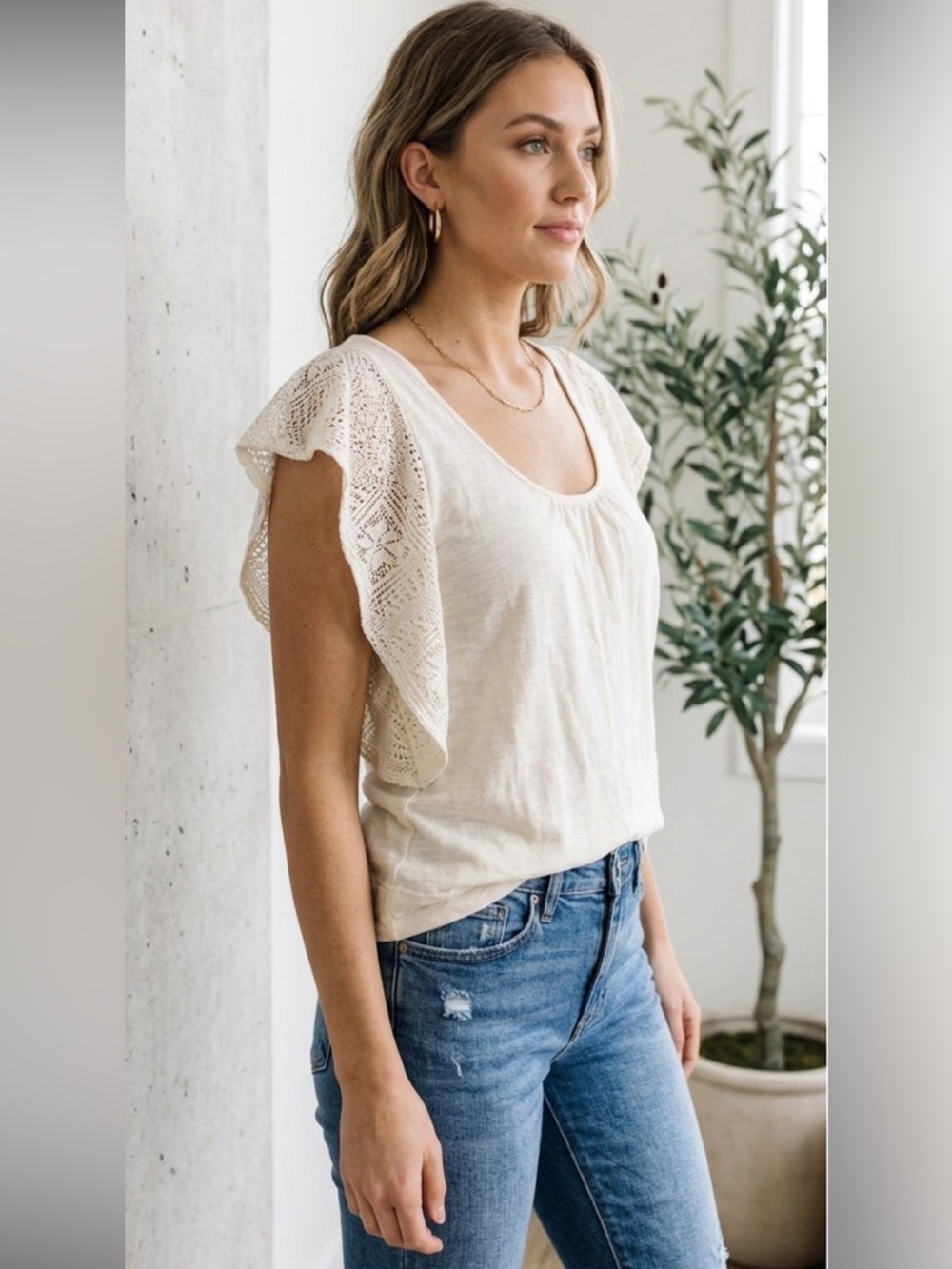 Lucky Brand Cream Crochet Sleeve Scoop Neck Top Large